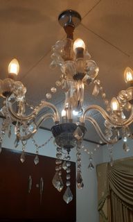 Lampu gantung kristal chandelir chandelier