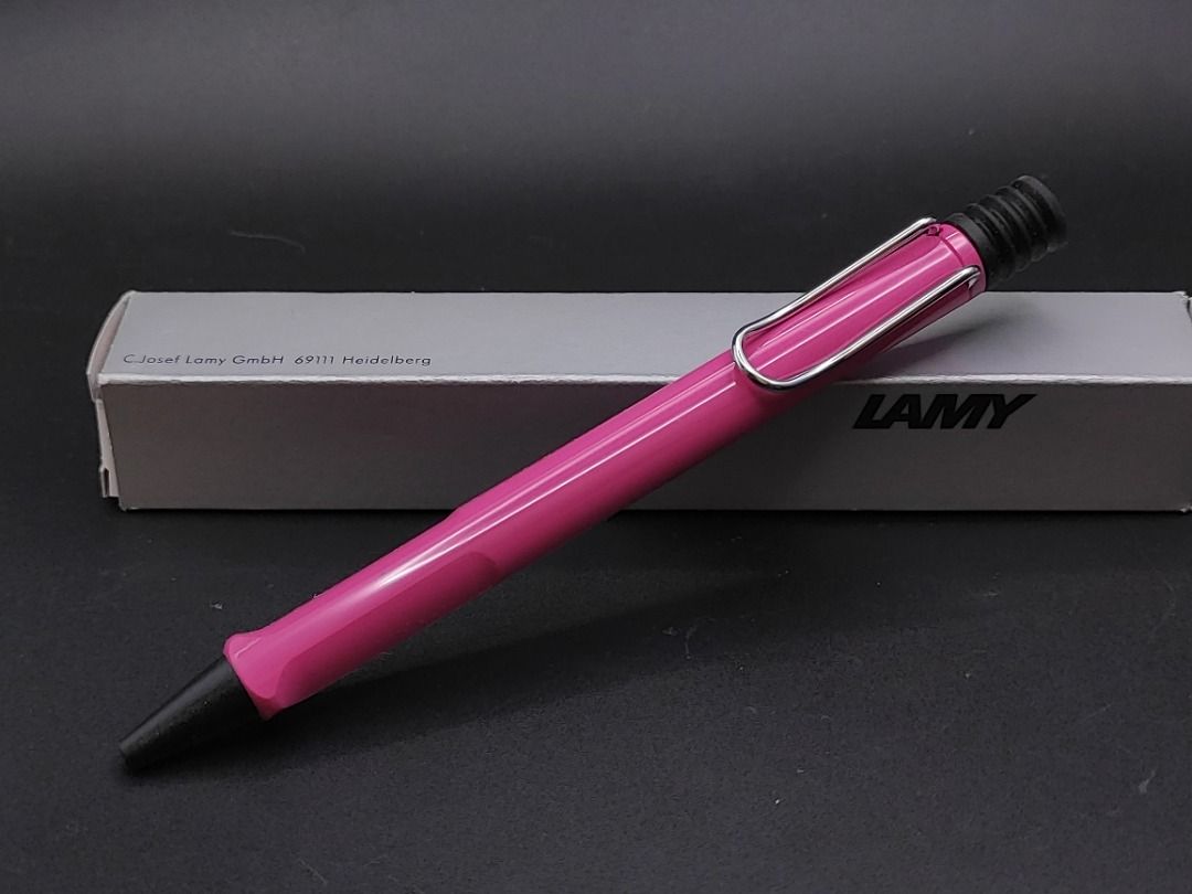 Lamy Safari系列ABS物料按式原子筆-磨砂黑/白/粉紅可刻名, 興趣及遊戲 