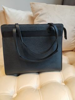 Louis Vuitton Pepper Epi Leather Croisette PM Tote Bag - Yoogi's Closet