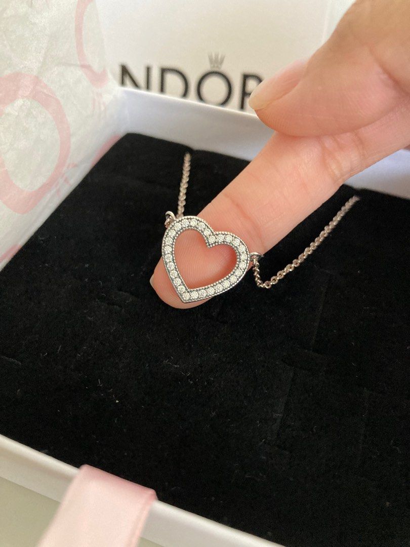 Loving hearts of pandora necklace sales