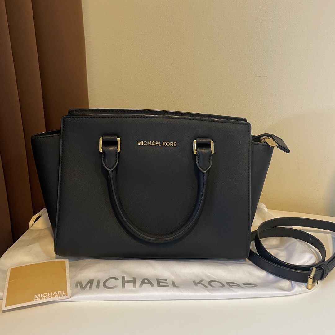 Michael Kors Bag (100% original), Women's Fashion, Bags & Wallets, Shoulder  Bags on Carousell