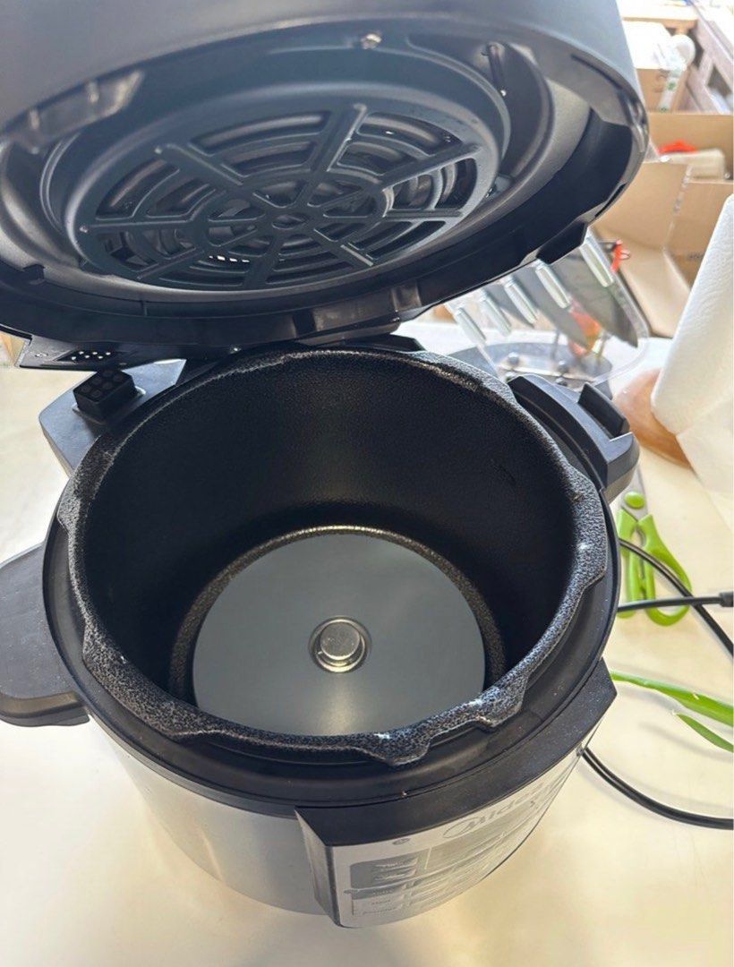 Midea Airfryer / Pressure Cooker / Sous vide / crock pot / yogurt maker