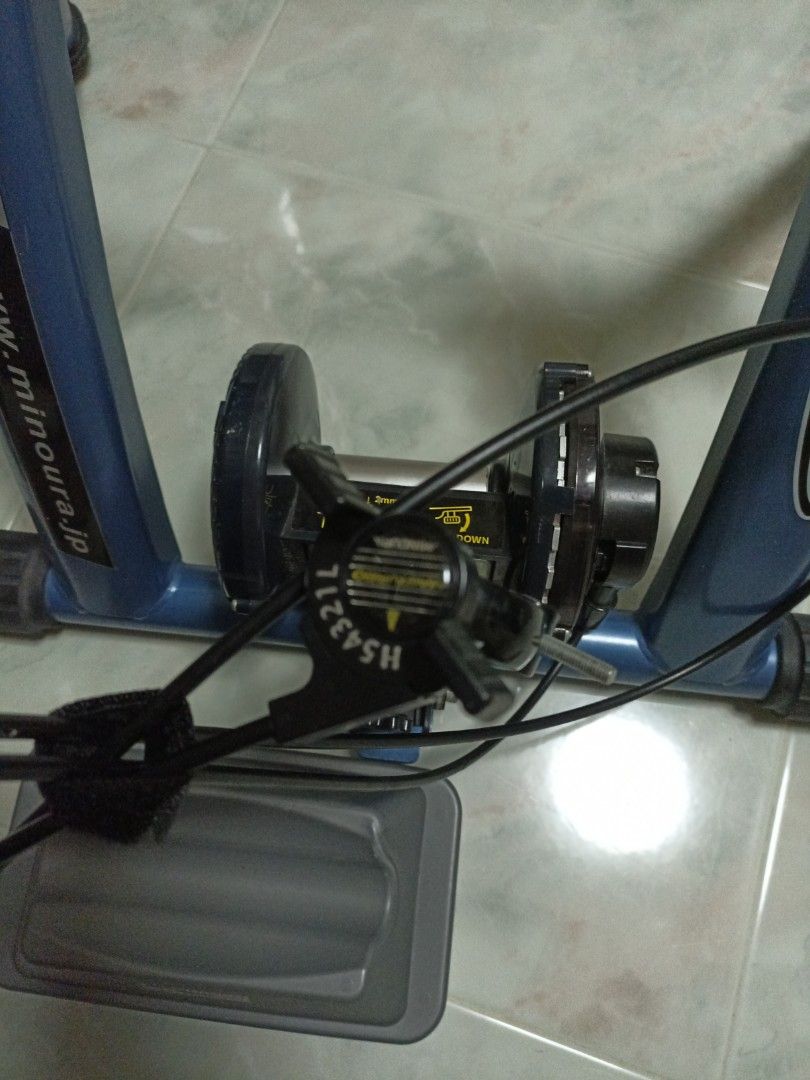 minoura mag 850 price
