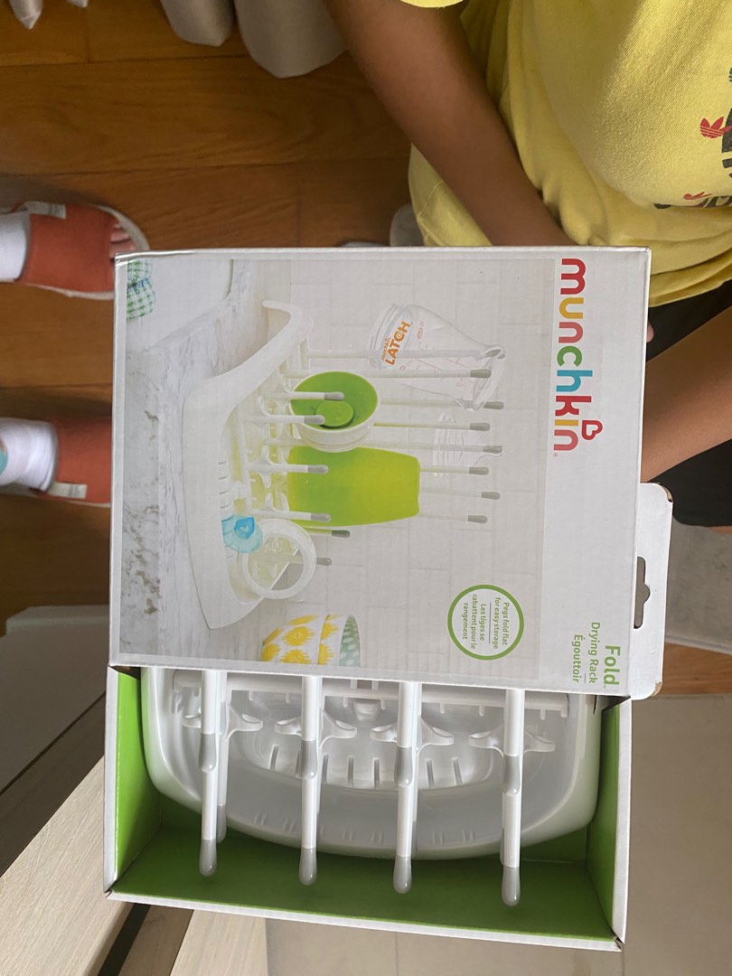 Munch Fold bottle drying rack, Babies & Kids, Nursing & Feeding