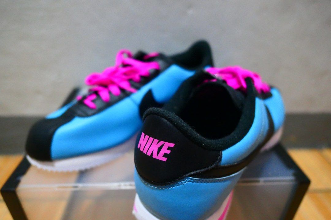 South beach nike cortez top