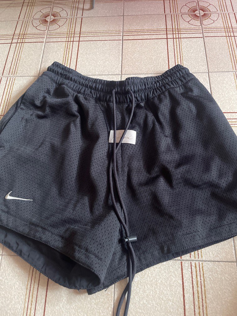 Nike NBA warm up shorts, Men's Fashion, Bottoms, Shorts on Carousell