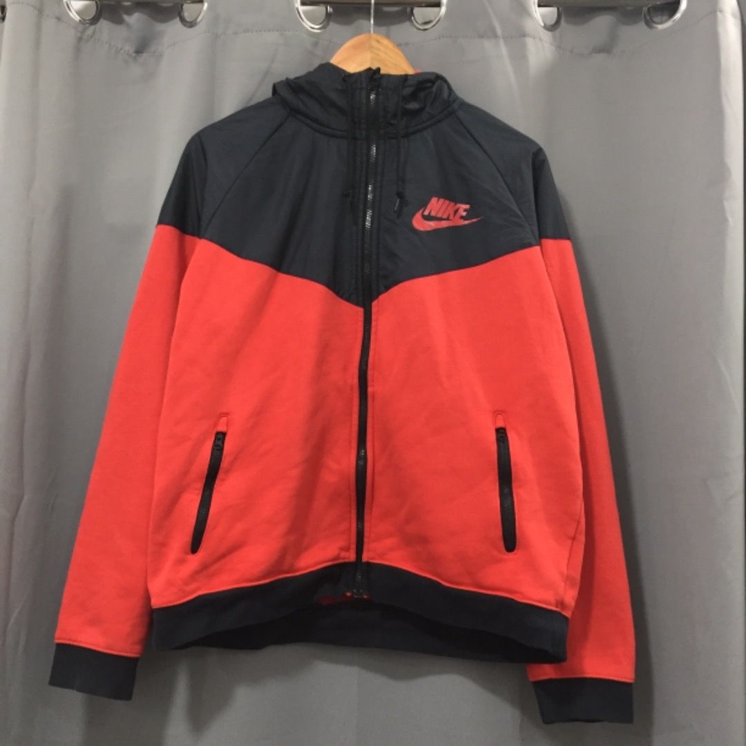 NIKE TWO TONE HOODIE JACKET RED/BLACK, Men's Fashion, Coats, Jackets and Outerwear Carousell