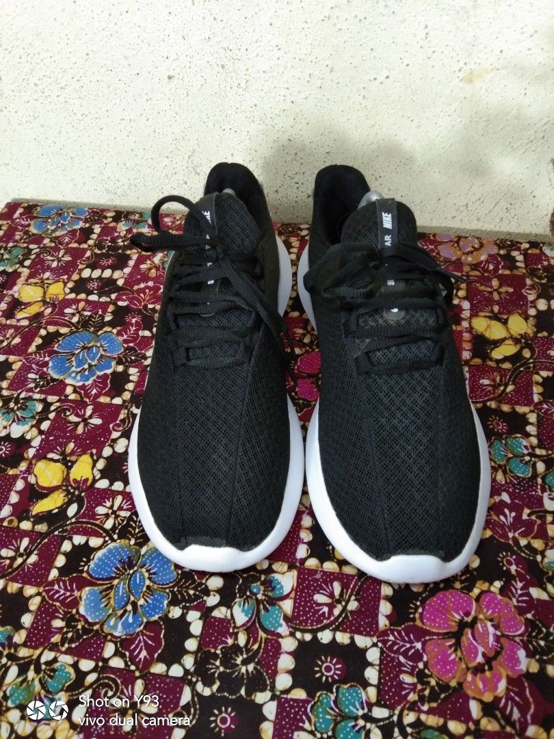 Nike viale deals running