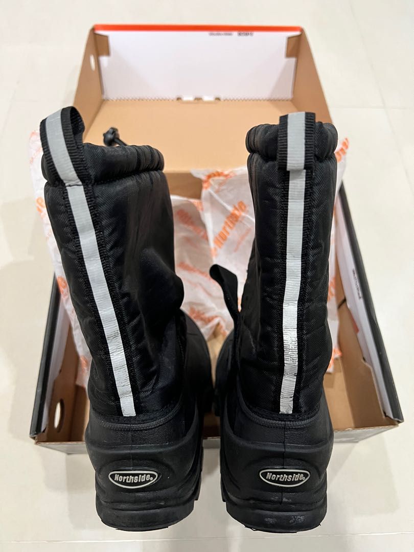 Duck boots cheap size 4
