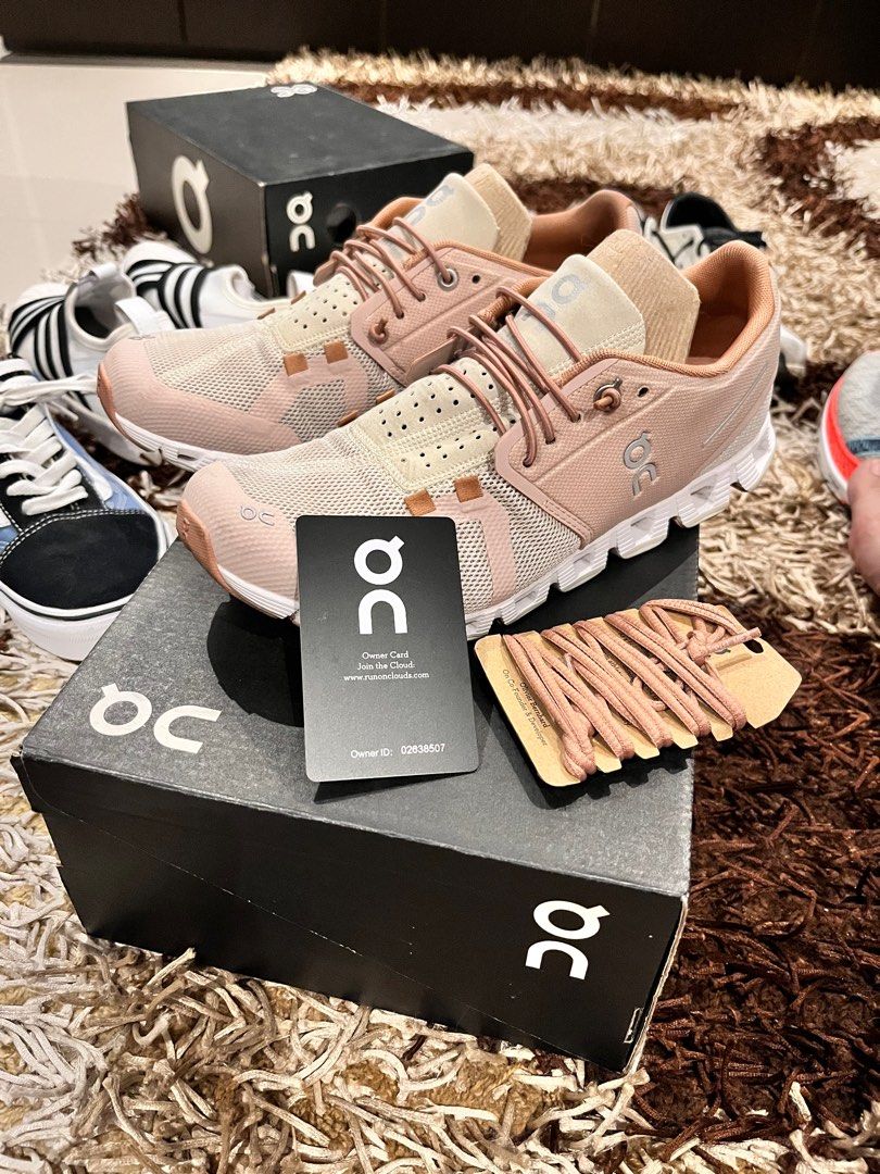 Cloudtech sneakers outlet