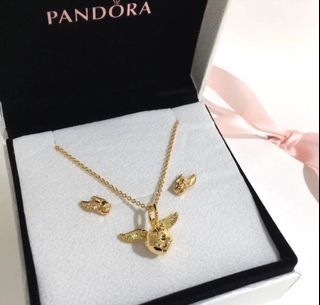 Pandora harry potter set of necklace and earrings in gold