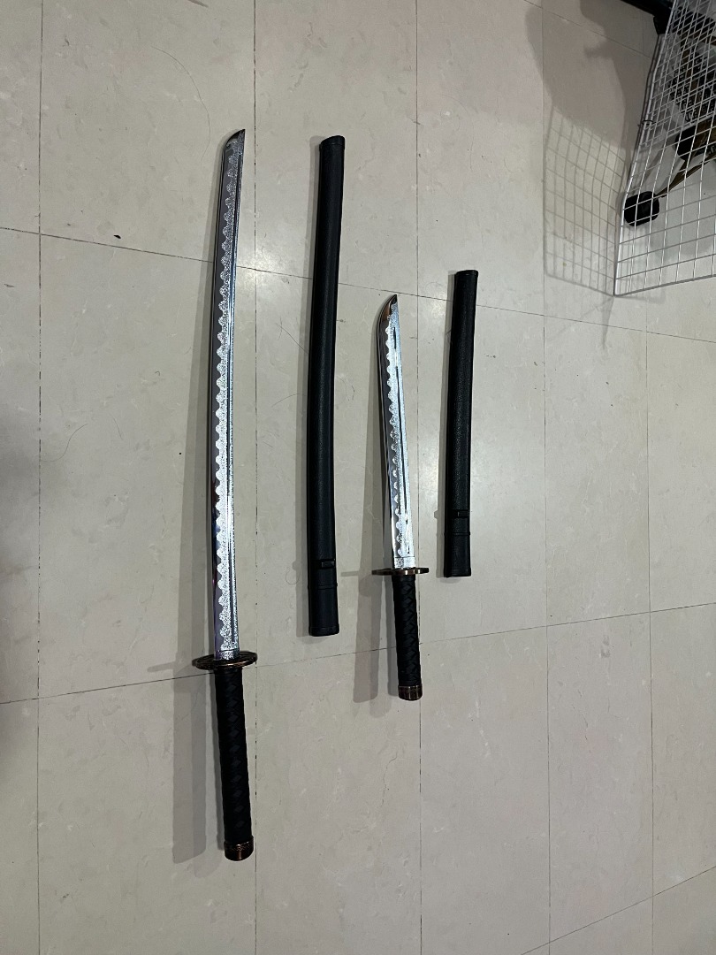 Anime Cosplay Swords 2 Pack Plastic Anime Katana Swords - 31 Inch ...