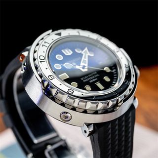 (Category: ) located in . Submitted by z-watches (Listing ID 1195055597, Image 1). Description: .