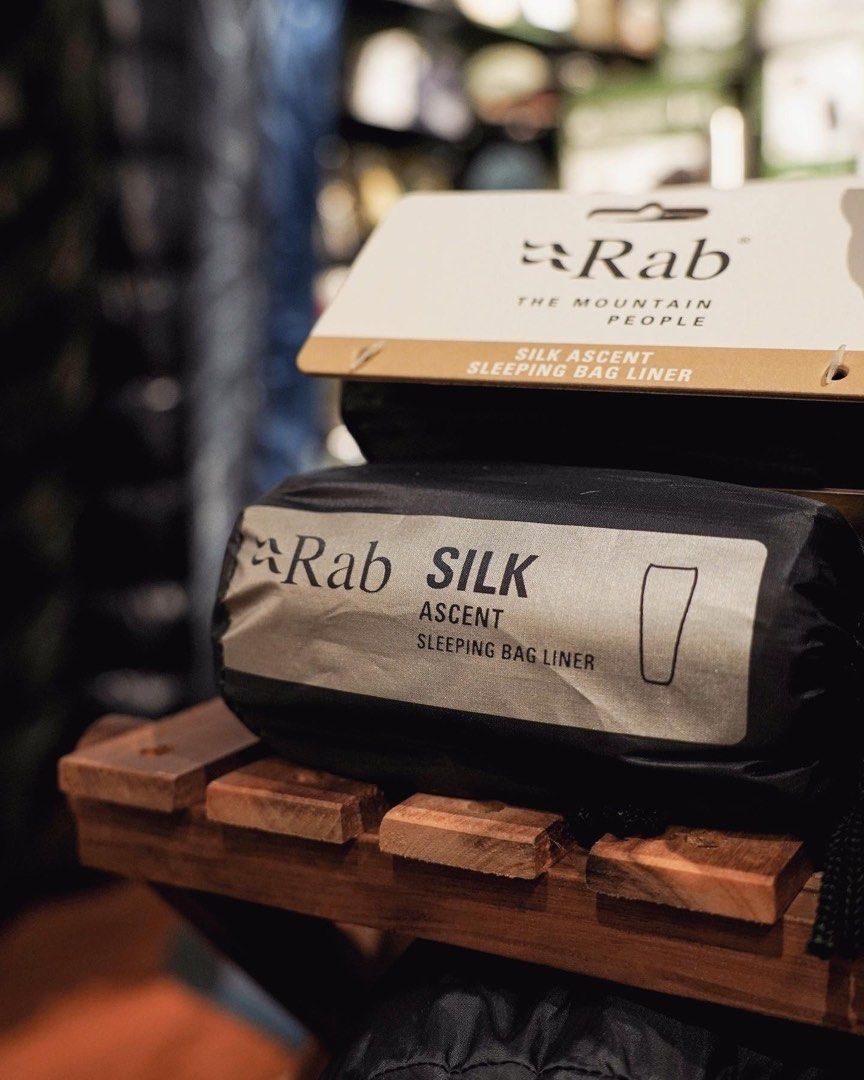 Rab Sleeping Bag Liner 睡袋內膽, 運動產品, 行山及露營- Carousell