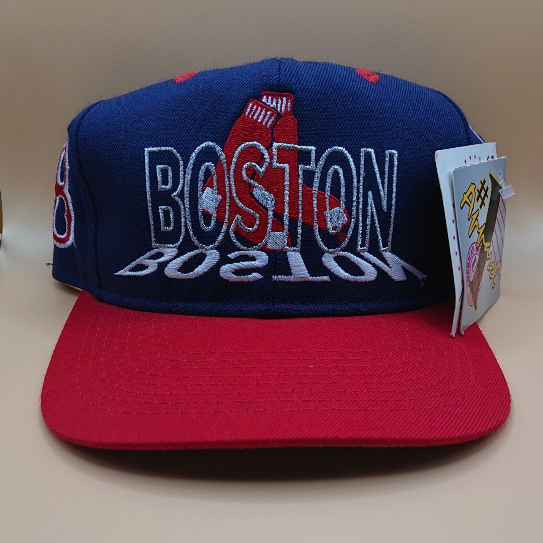 Vintage Nike Boston cap, Men's Fashion, Watches & Accessories, Cap & Hats  on Carousell