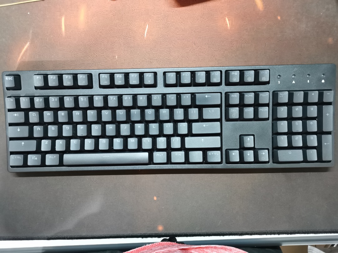 RK987 Fullsize 104 keys Keyboard Brown switch Wireless, Computers