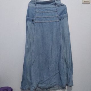 Rok denim