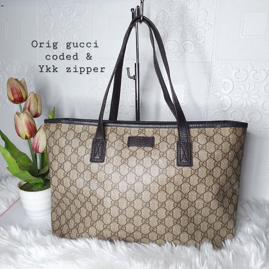 SALE GUCCI TOTE BAG SPACIOUS BAG prelove branded bag sale, Luxury, Bags &  Wallets on Carousell