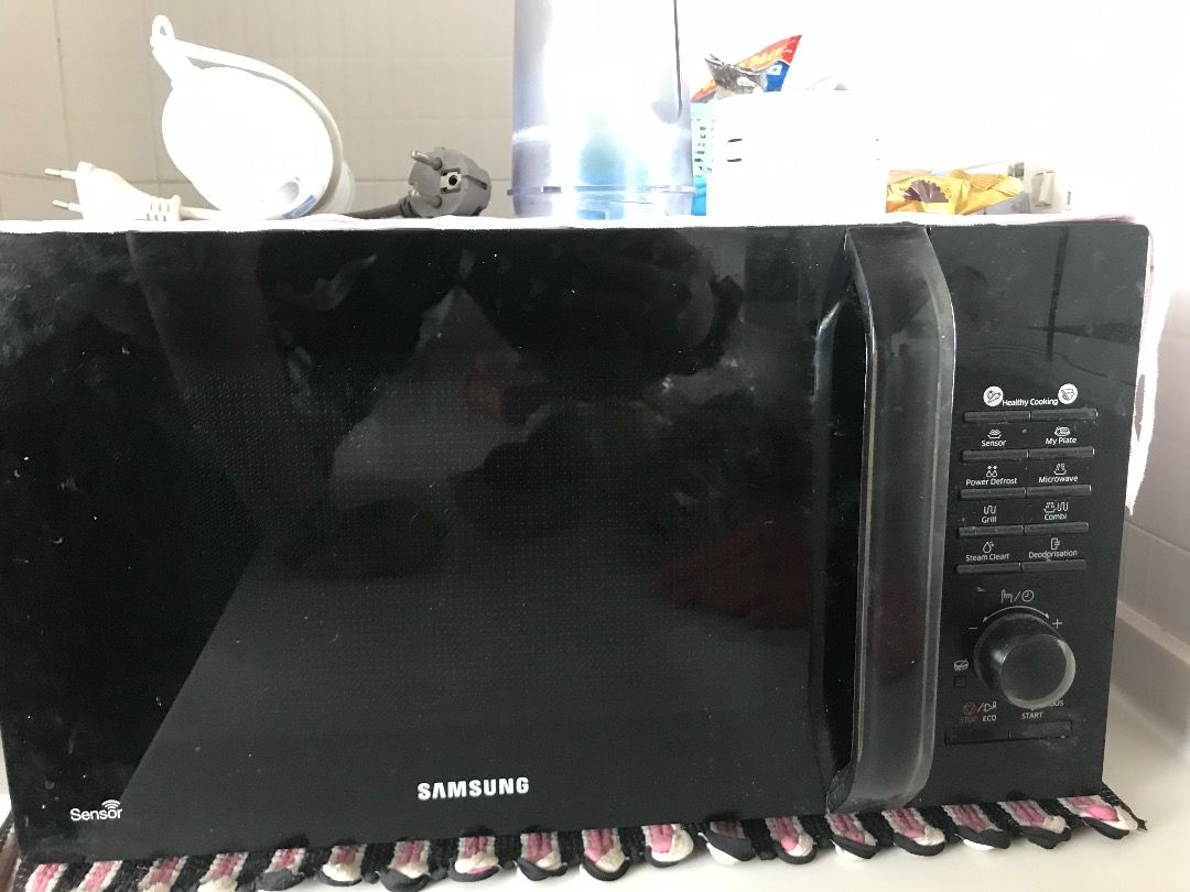 Samsung Microwave Oven (not working), TV & Home Appliances, Kitchen