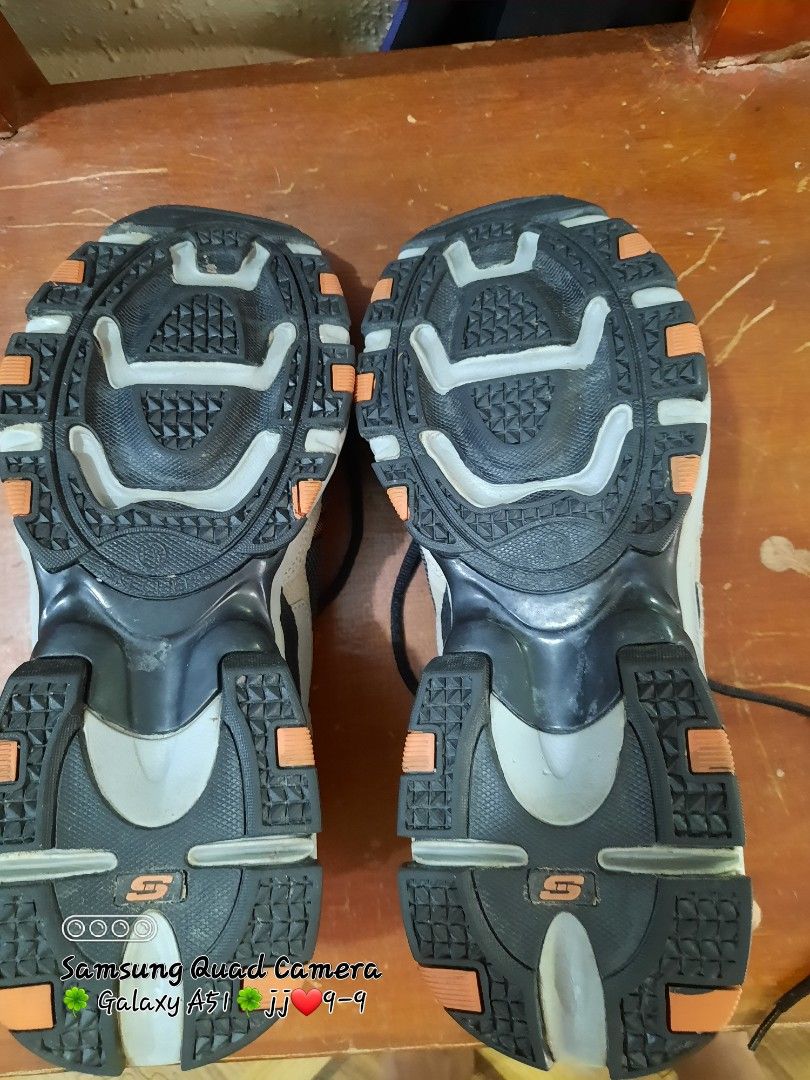 Skechers sport outlet extra wide