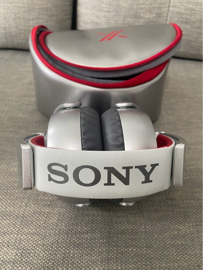 Sony MDRX10 (Red) Simon Cowell X Headphones, Audio, Headphones