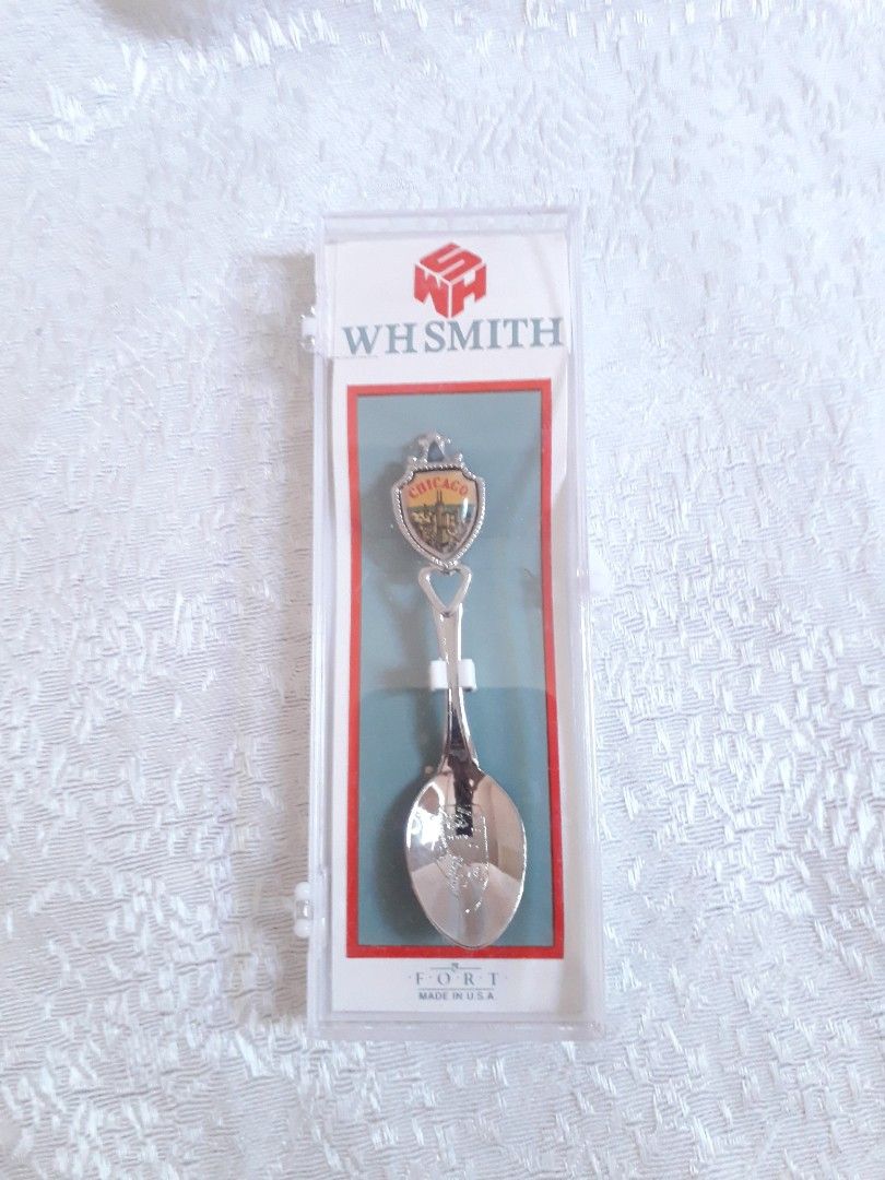 Souvenir Teaspoon - WH Smith Chicago (Category: Other Home Decor) located in Quezon City. Submitted by jojoleen28 (Listing ID 1195025750, Image 1). Description: In original packaging. No markings, not sure of material. Some sticker marks on back of casing. Approx 3.5" in height.