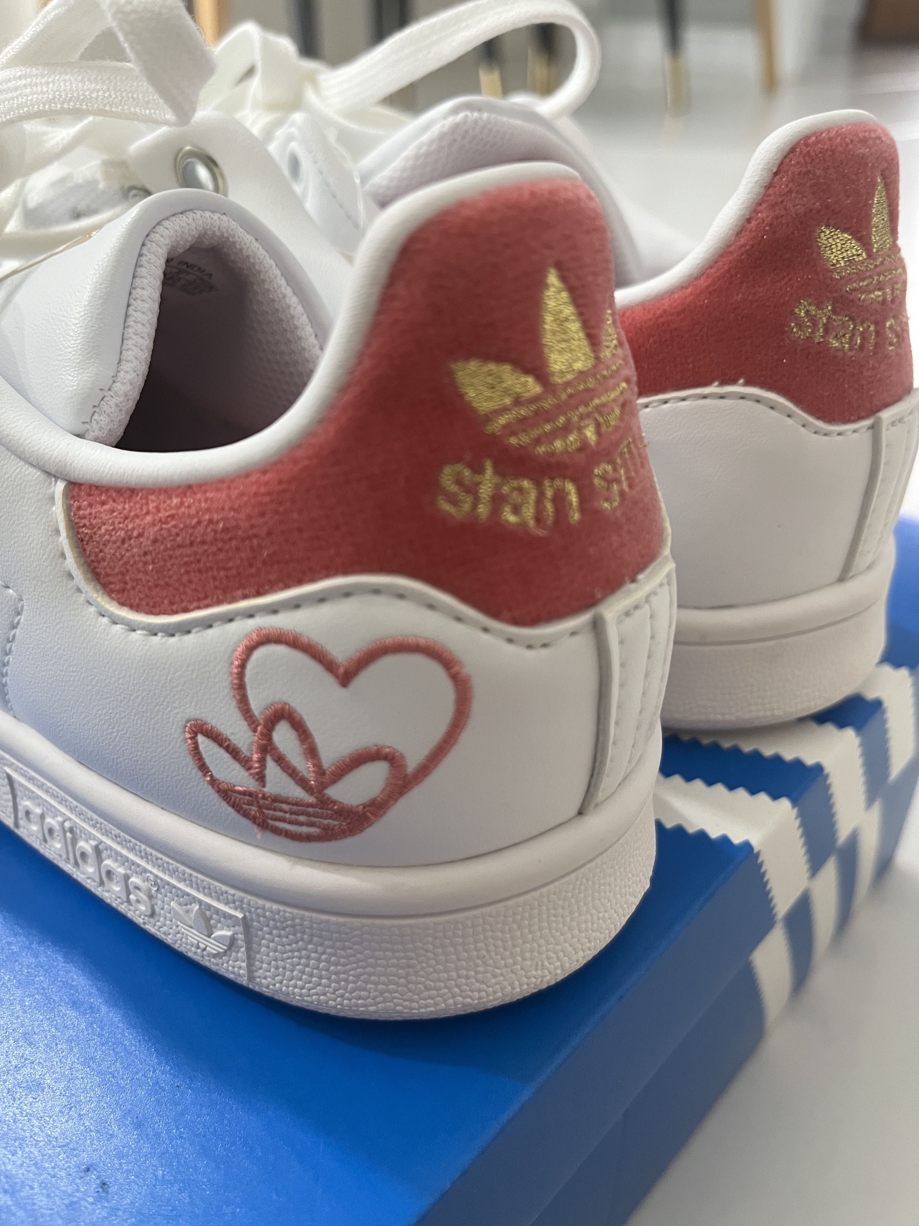 Stan smith Adidas sneaker pink heart