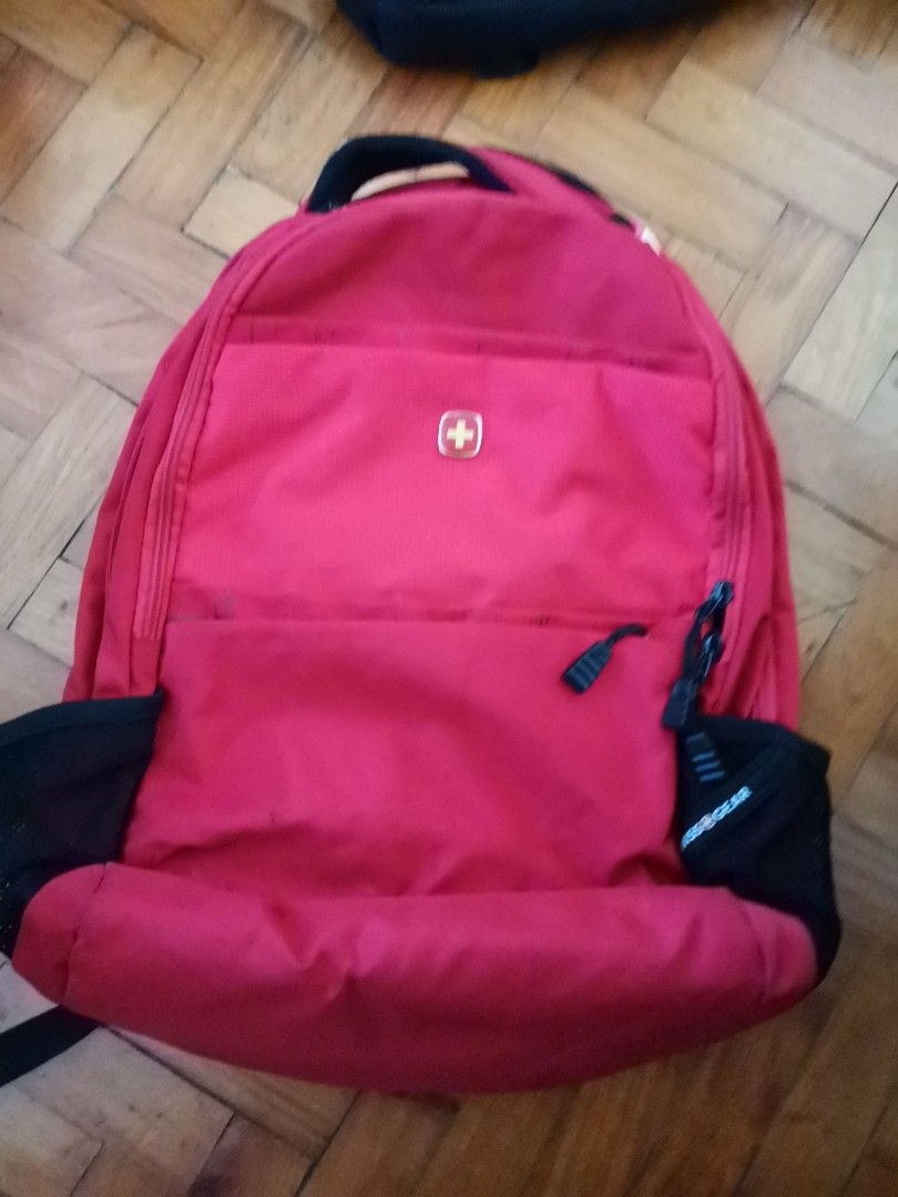 Swiss Gear Backpack, Men's Fashion, Bags, Backpacks on Carousell
