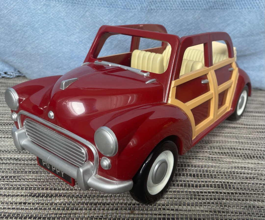 Sylvanian families burgundy car Clearance