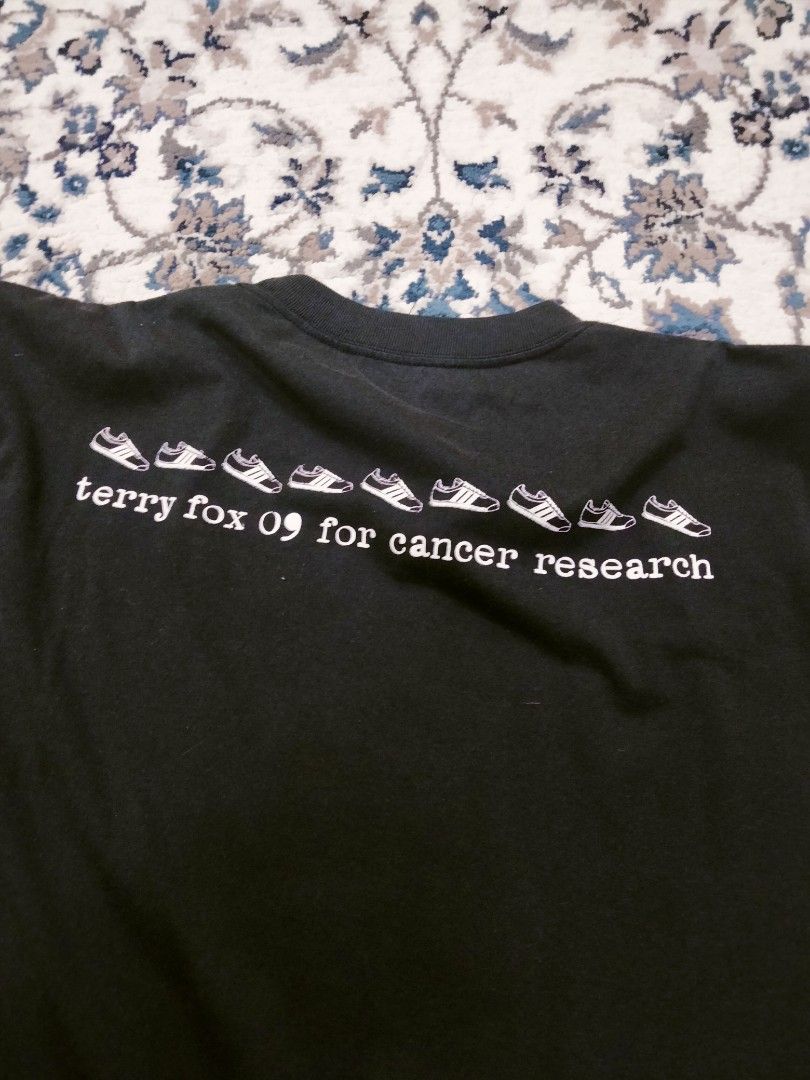 Terry Fox 09 for cancer research t-shirt