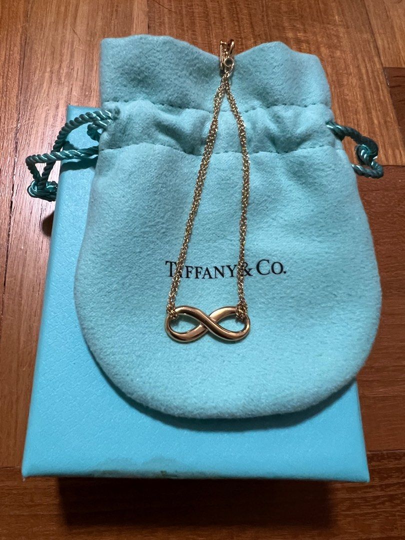 Tiffany Co 18K Infinity Bracelet
