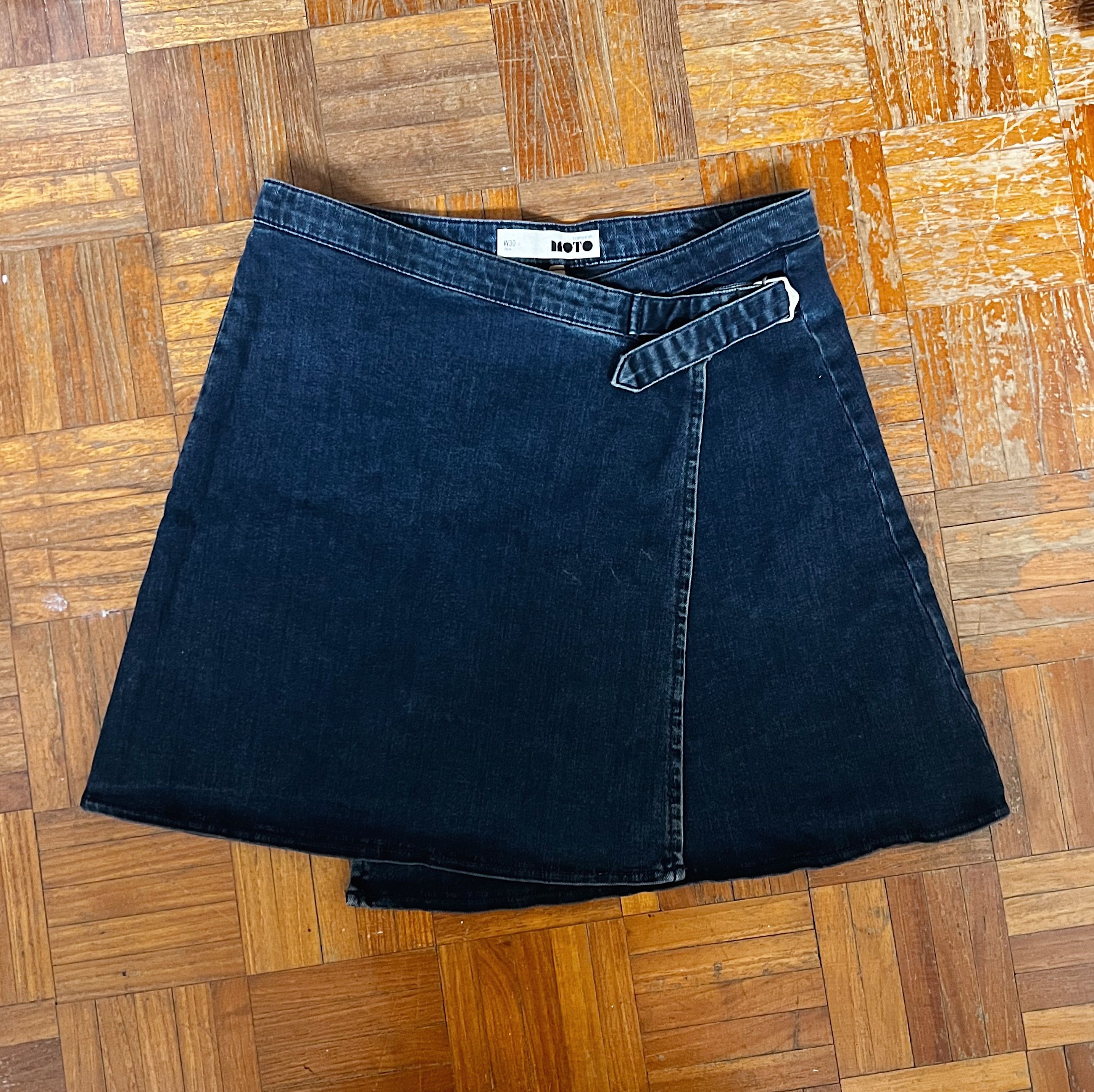 Topshop Denim Wrap Skirt W30 Women s Fashion Bottoms Skirts