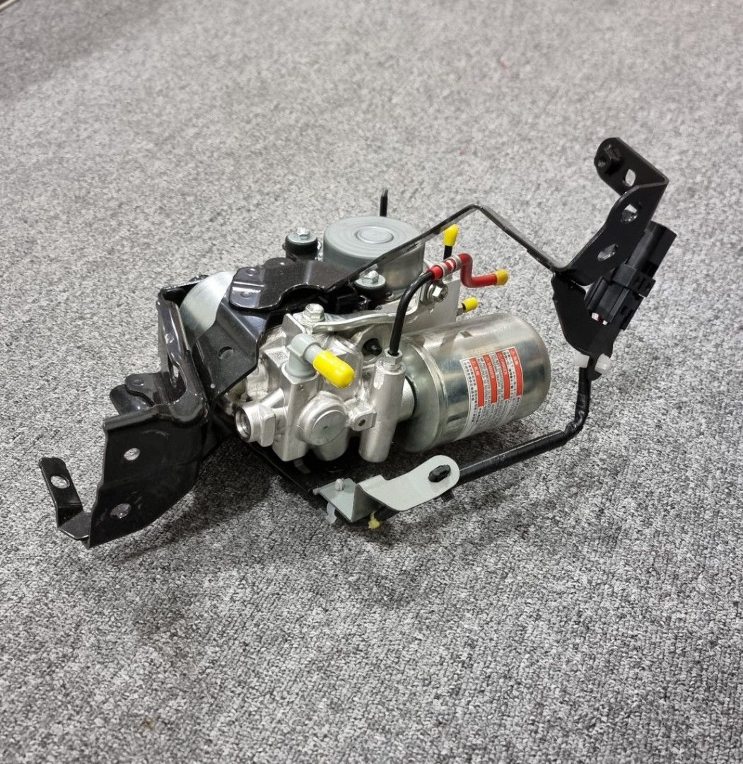 Toyota Prius / Sienta ABS Pump, Car Accessories, Car