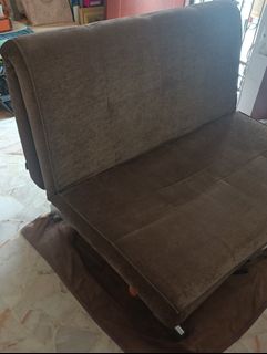 (Category: ) located in . Submitted by jezzy (Listing ID 1195013189, Image 1). Description: .