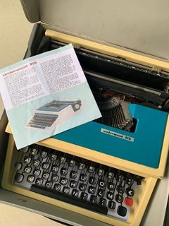Underwood 315 Typewriter