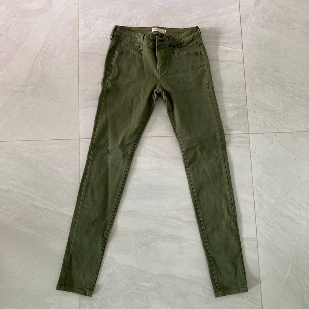 Uniqlo UJ Jeans (Olive), Women's Fashion, Bottoms, Jeans