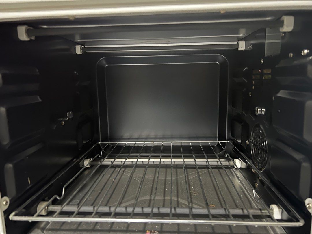 White Kenwood MO690 Convection Oven, TV & Home Appliances, Kitchen