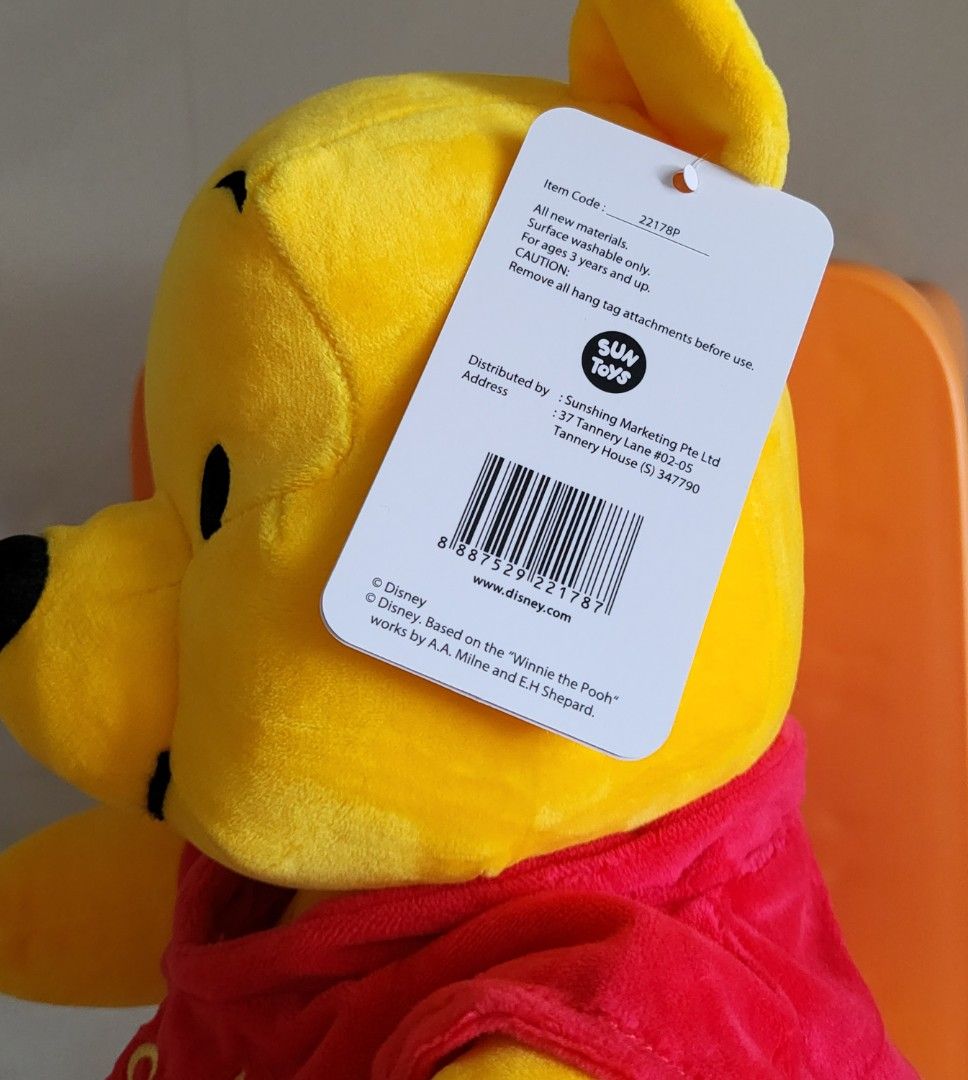 Winne the Pooh Bear Plush Toy, Hobbies & Toys, Toys & Games on Carousell