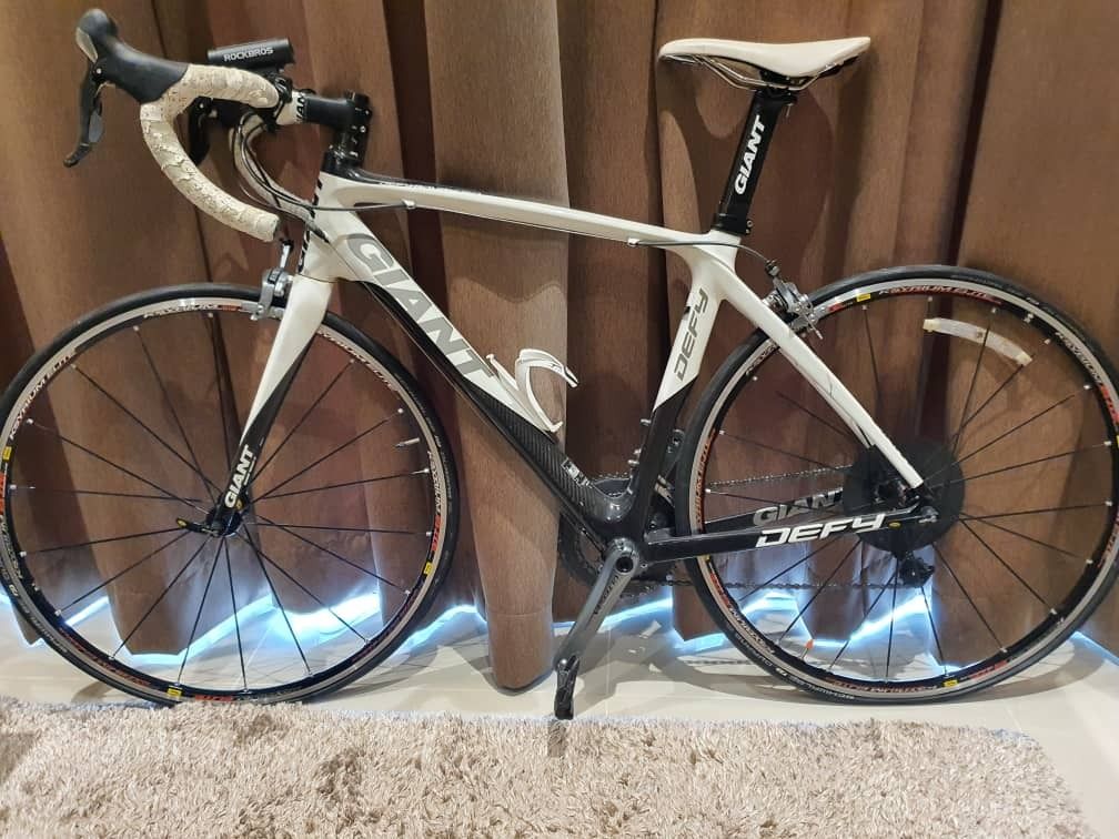 Giant defy best sale advanced 2010