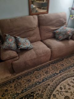 (Category: ) located in . Submitted by sairah21 (Listing ID 1195302730, Image 1). Description: .