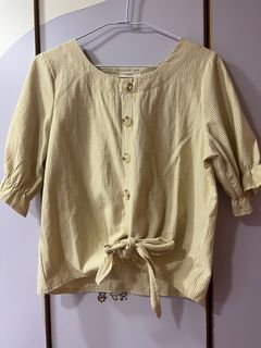 鵝黃色格紋蝴蝶結上衣