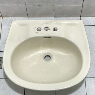 由 hermitsgi (刊登 ID 1195365904，圖片 1) 提交，位於 的 (類別：)，說明：。