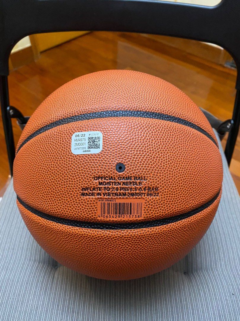 全新Adidas ALL COURT Basketball 籃球 運動產品 運動與體育 運動與體育 球拍和球類運動 Carousell