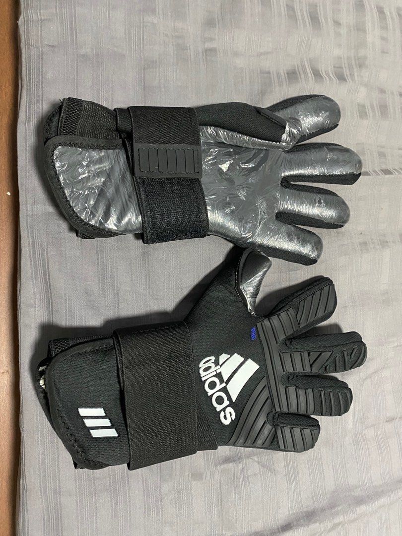 All black shop adidas goalkeeper gloves