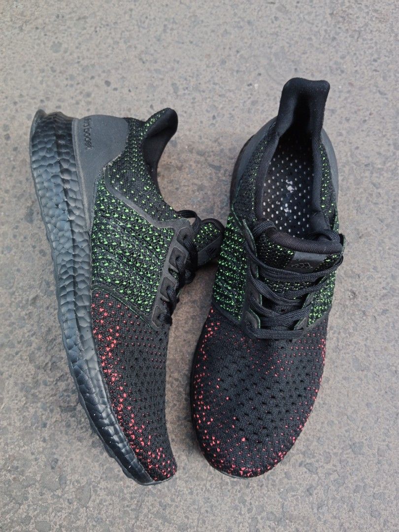 Ultra boost clima discount in core black/solar red