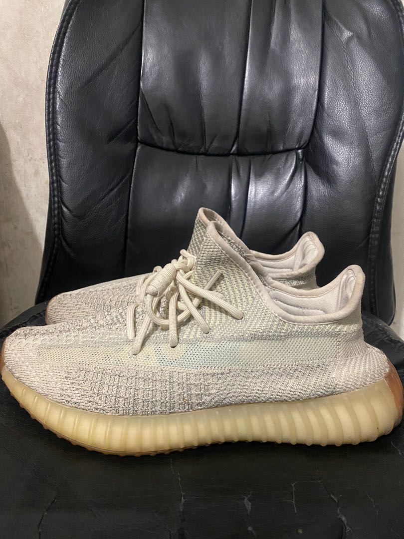 adidas Yeezy Boost 350 V2 Citrin (Reflective) second bekas, Fesyen Pria,  Sepatu , Sneakers di Carousell