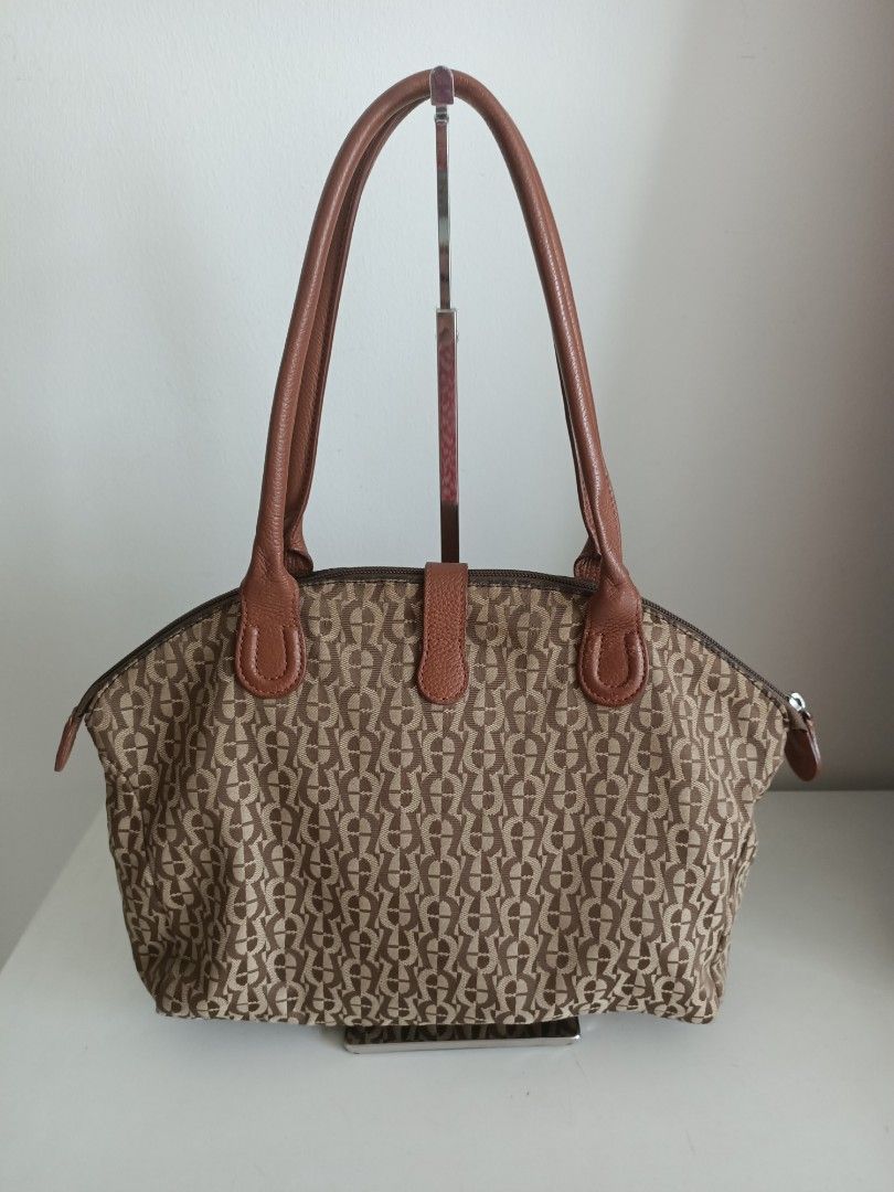 Aigner bag original top