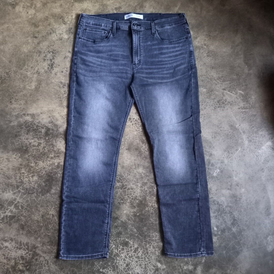B64 SIGNATURE LEVIS STRAUSS S37 Slim Jeans, Men's Fashion, Bottoms, Jeans  on Carousell
