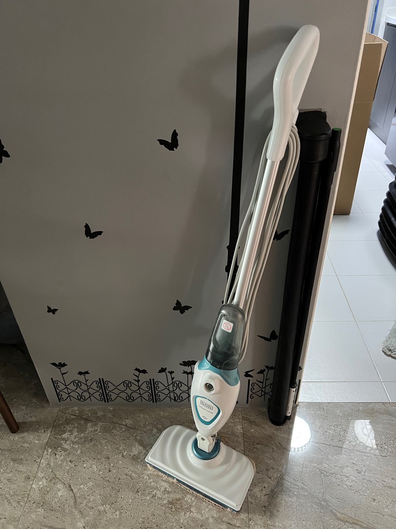 Black and Decker Steam Mop, TV & Home Appliances, Vacuum Cleaner