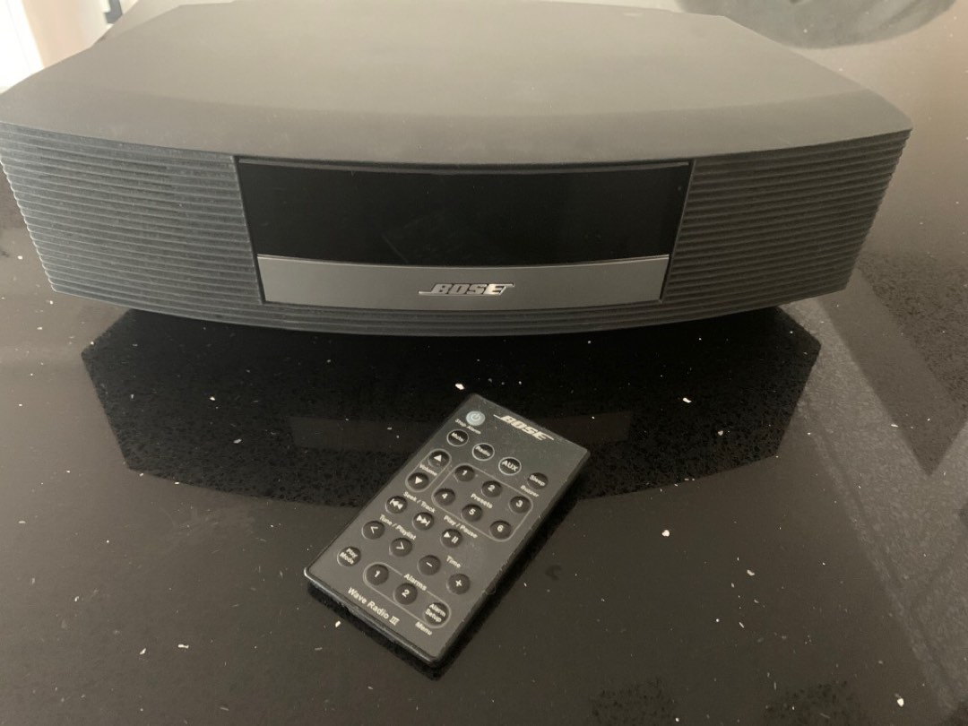 Bose wave radio III, Audio, Soundbars, Speakers & Amplifiers on Carousell